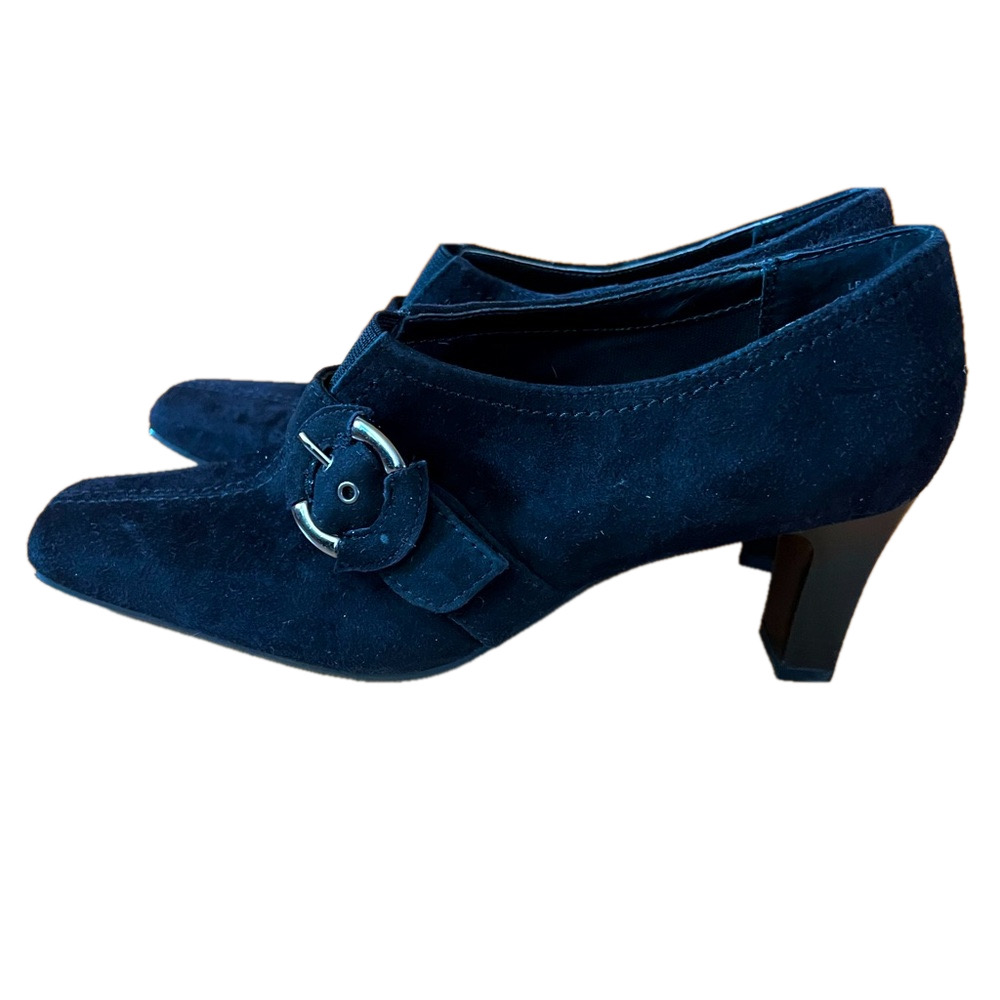 Liz Claiborne Black Suede Square Toe Heels Women's